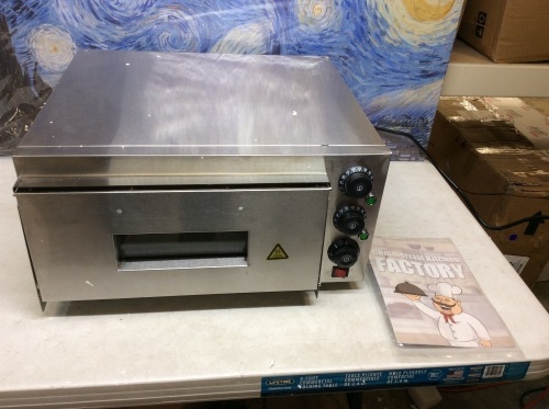 Commercial Compact Singlr Pizza Oven. Powers On, Not Tested Further - Lot 711