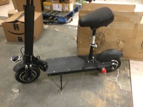 Heavy Duty Electric Scooter. No Charger. Unknown Condition. E-commerce Return.  - Lot 890