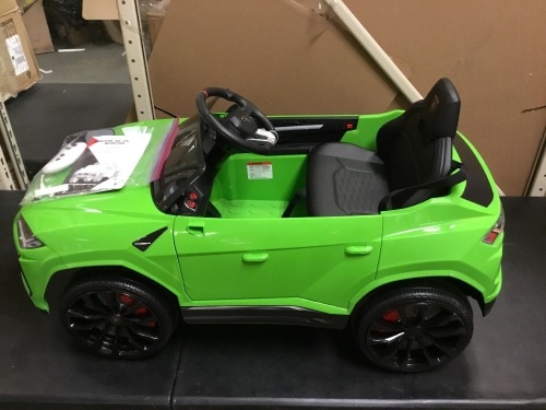 Lamborghini URUS 12V Battery Powered Electric Ride On Car for Kids w/ Parent Control, Green - E-Comm Return, Has Cosmetic Damage, Powers On - Lot 919
