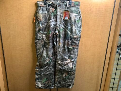 SHE Insulated Waterproof Pant, Large, Appears New - Lot 18