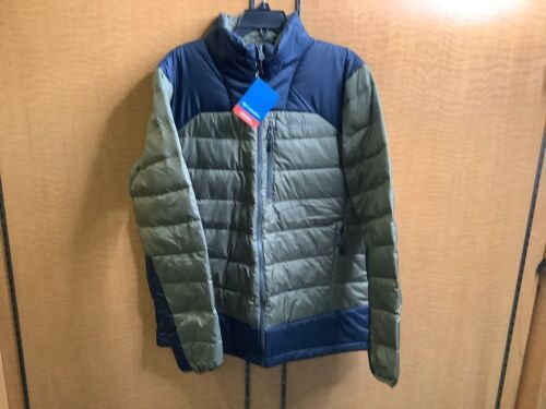 Columbia Autumn Park Down Jacket, Large, Appears New - Lot 25