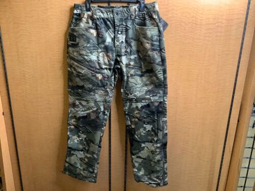 Under Armour Coldgear Men's Pants, Large, Appears New - Lot 49