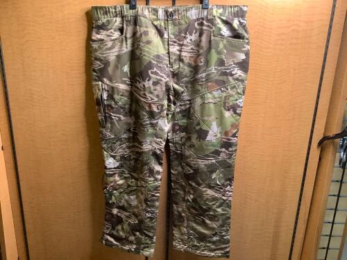 Under Armour Coldgear Men's Pants, 3XL, Appears New - Lot 59