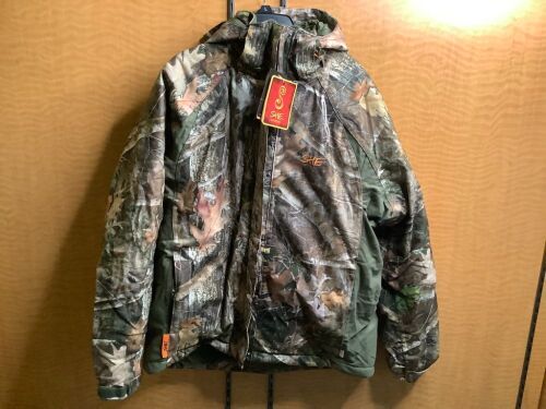 SHE Insulated Waterproof Jacket, Men's Large, Appears New - Lot 95
