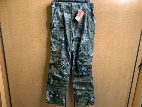 SHE Utility II Pant, Appears New - Lot 108