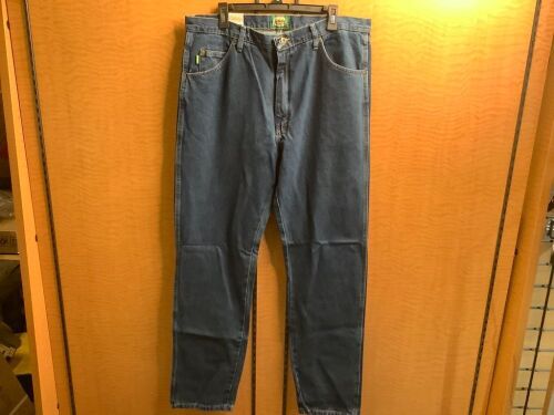 Roughneck Traditional fit Jeans, 38x34, Appears New - Lot 172