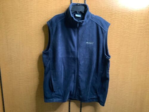 Columbia Men's Vest, Large, Appears New - Lot 214