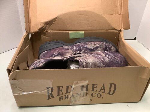 Red Head XTR Camo Moc, Men's 9.5, Appears New - Lot 219