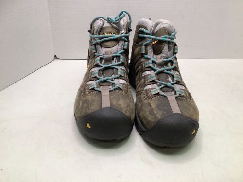 Keen Women's Hiking Boots, 7.5, Ecommerce Return - Lot 241