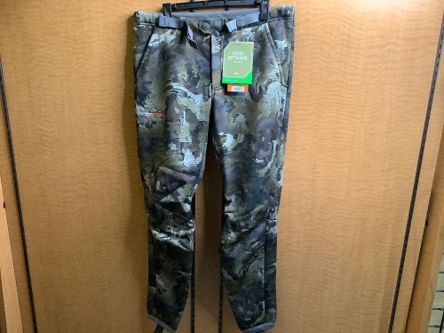 Sitka, Mens Large Pant, Appears New - Lot 249