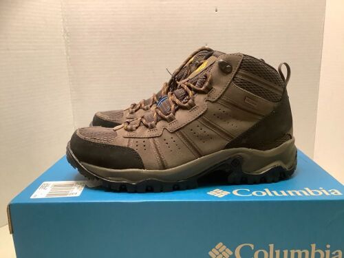 Columbia Grants Pass Waterproof Boots, 11, Appears New - Lot 280
