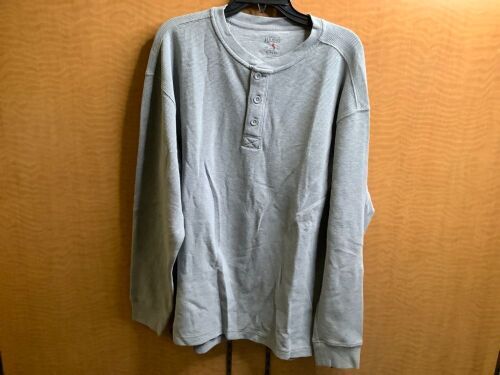 Red Head Men's Long Sleeve Shirt, XL, Appears New - Lot 362