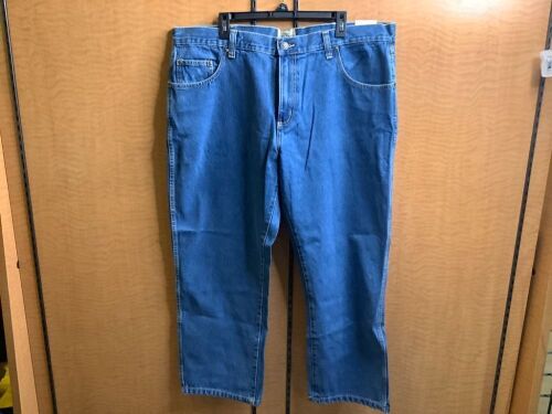 Red head Relaxed Fit Men's 42x30, Appears New - Lot 399