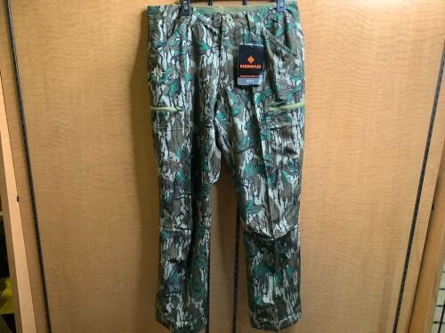 Nomad Stretch-Lite Pant, Men's Large, Appears New - Lot 403