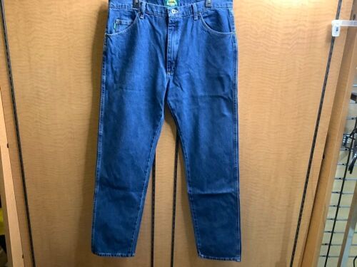 Men's Relaxed Fit jeans, 38x34, Appears New - Lot 421