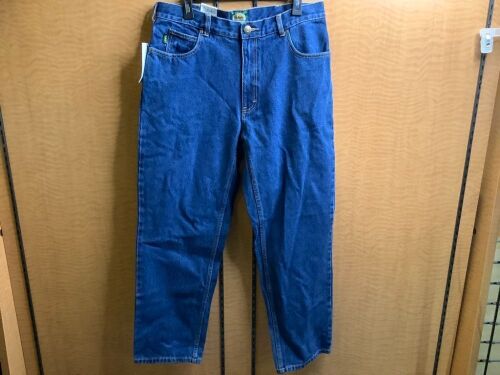 Roughneck Workwear, Men's Relaxed Fit Jeans, 34x30, Appears New - Lot 441