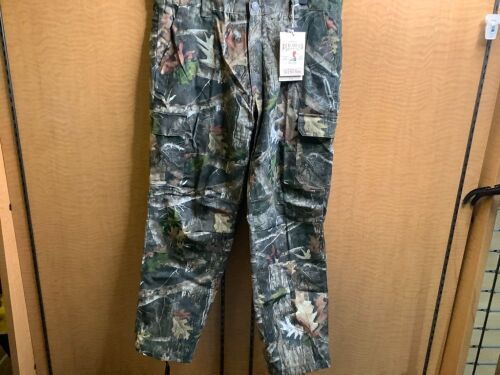 Red Head Men's Silent Hide Pant, XL, 32, Appears New - Lot 472