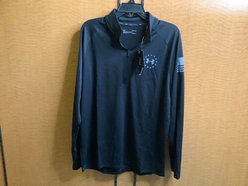 Under Armour Men's Heatgear, Large, Appears New - Lot 482