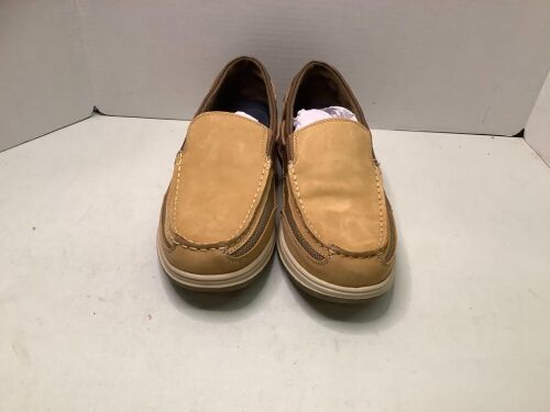 World Wide Sportsman Men's Shoes 11, Ecommerce Return - Lot 506