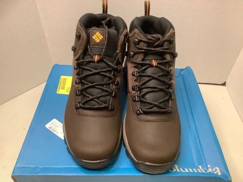 Columbia Sportswear Men's Newton Ridge Plus II Waterproof Hiking Shoes, 10, Appears New - Lot 511