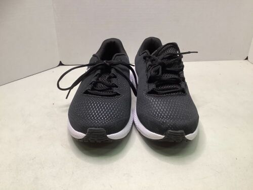 Under Armour Men's Shoes, 11, Appears New - Lot 576