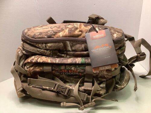 Tried & True Pathfinder Expandable Day Pack, Appears New - Lot 579