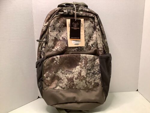 Red Head Deer Trail Backpack, Appears New - Lot 581