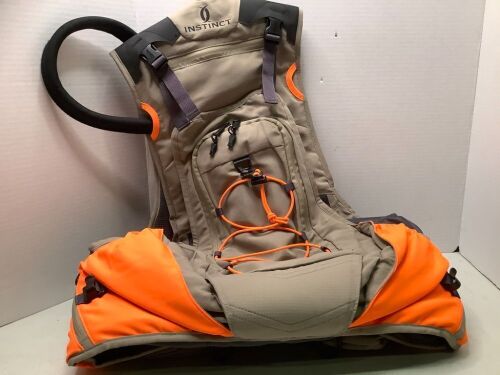 Instinct Precision Gear Prarie Runner Field Vest, Medium, Appears New - Lot 583