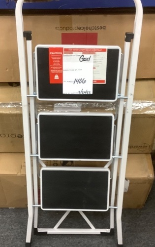 3-Step Portable Folding Step Ladder w/ Non-Slip Feet, 330lb Capacity - Lot 1406