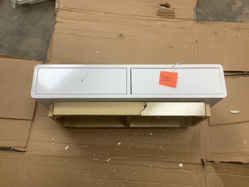 Makeup Desk w/ Mirror - Missing Screws - Lot 2322