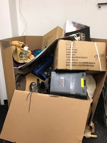 Salvage Pallet, Presorted Items Will Be Broken, Damaged and Have Missing Items, E-Comm Return, SOLD AS IS - Lot 3