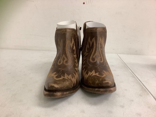Ariat Womens Boots, 8.5, Appears New - Lot 182