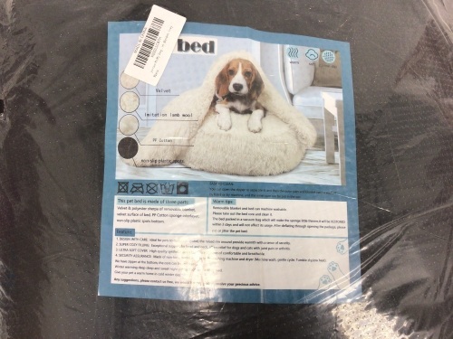 Small Dog Bed, E-Comm Return - Lot 214