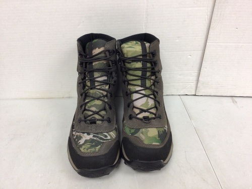 Under Armour Mens Shoes, 8.5, Appears New - Lot 517