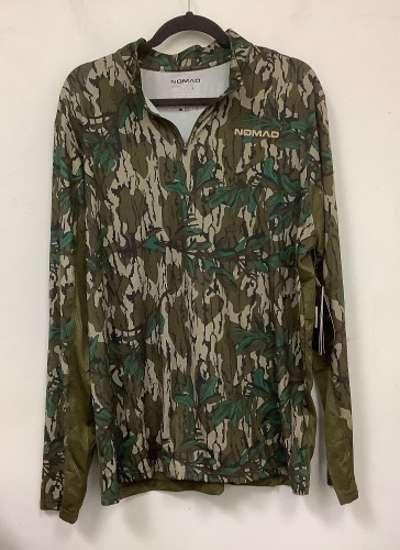 Nomad Mens Pullover, L, Appears New - Lot 536