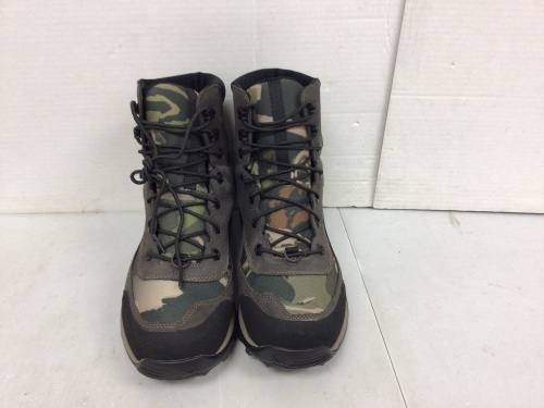 Under Armour Mens Boots, Size 8.5, Appears New - Lot 547