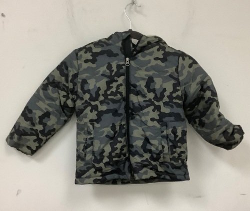 Boys Puffer Coat, YM, Appears New - Lot 679