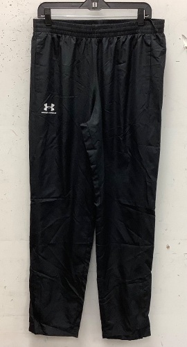 Under Armour Mens Pants, L, Appears New - Lot 712