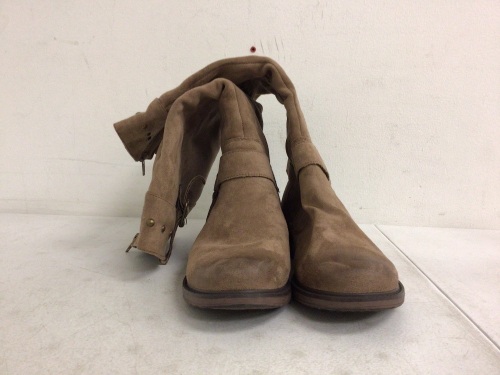 Womens Boots, 8.5M, E-Commerce Return - Lot 745