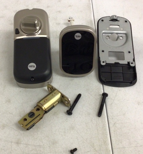 Yale Satin Nickel Thumbturn Deadbolt with Slim Touchscreen Keypad, E-Commerce Return - Lot 754