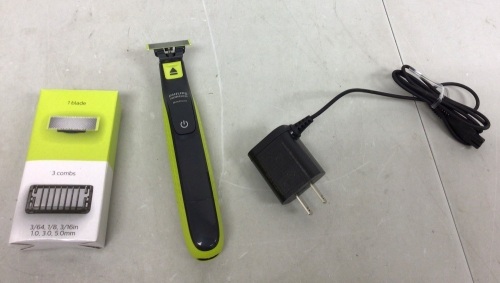 Philips Norelco OneBlade Rechargeable Men's Electric Shaver & Trimmer, Powers Up, E-Comm Return - Lot 789