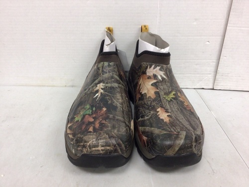 Lacrosse Mens Rubber Shoes, Size 11, Appears New - Lot 906
