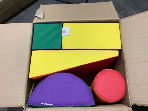 5-Piece Kids Climb & Crawl Soft Foam Shapes Structure Playset - Lot 183