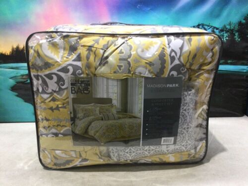 Madison Park Nepal Medallion Complete Comforter & Sheet Set, Full - Lot 335