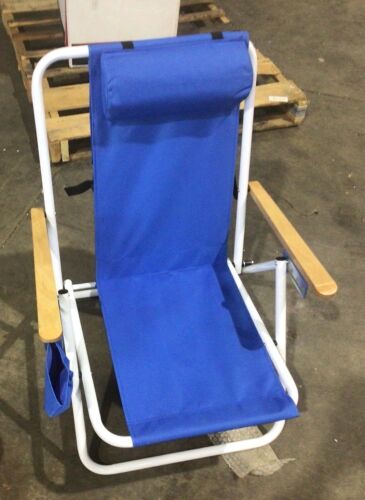 Portable Folding Beach Chair  - Lot 518