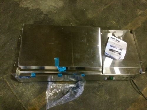 Arctic Air ACP40 40" Refrigerated Countertop Condiment Prep Station - For Parts or Repair  - Lot 778