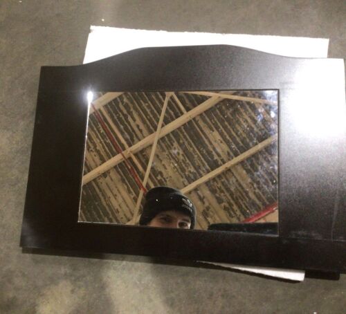 Small Wall Mirror  - Lot 1008