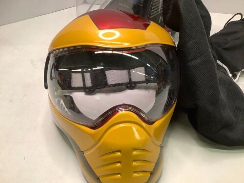 Iron Man Sport Utility Mask 2, Ecommerce Return - Lot 101