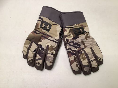 Under Armour Men's Glove, XL, Appears New - Lot 108