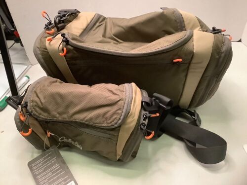 Lot of (2) Duffle Bag, Assorted Sizes, Appears New - Lot 131